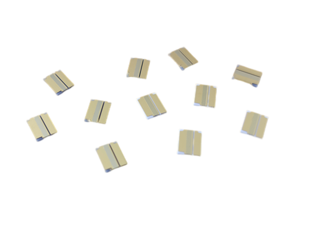 AlN semiconductor submount